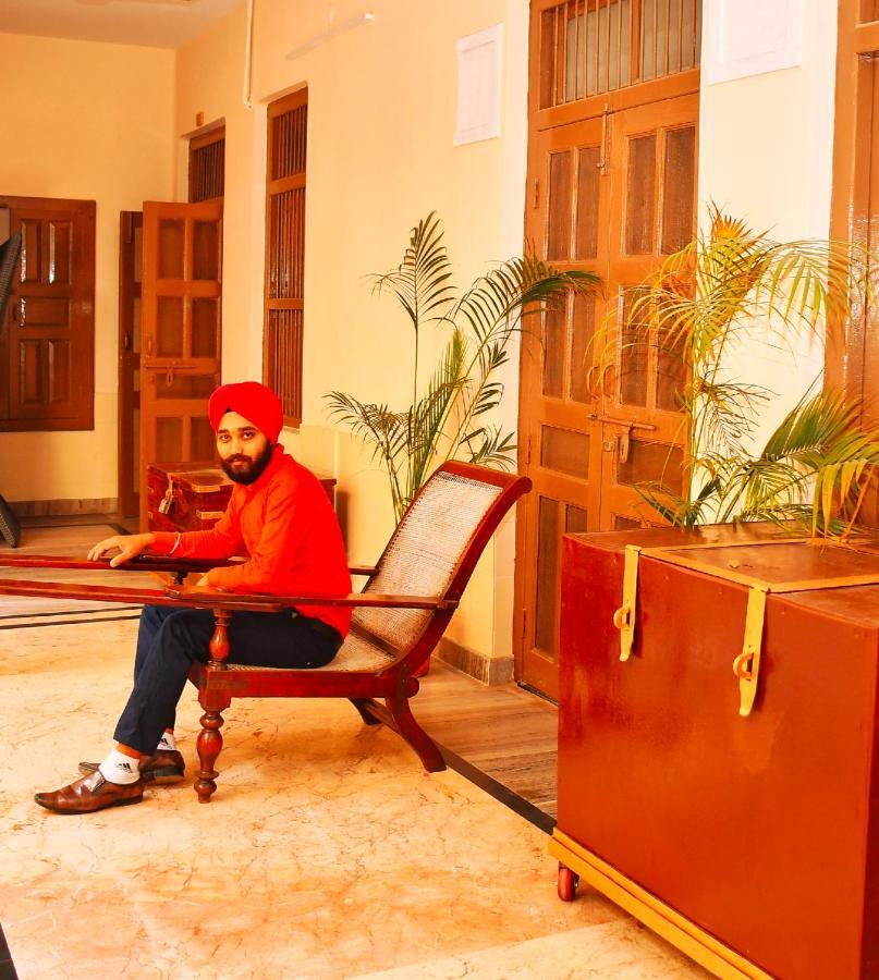 Gobind Bhawan Heritage Hotel Haridwar Exterior photo