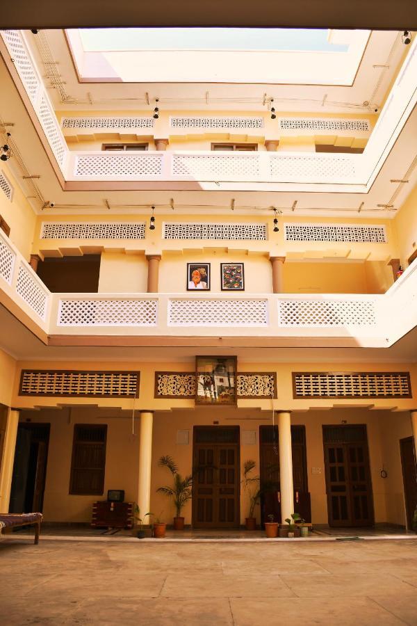 Gobind Bhawan Heritage Hotel Haridwar Exterior photo